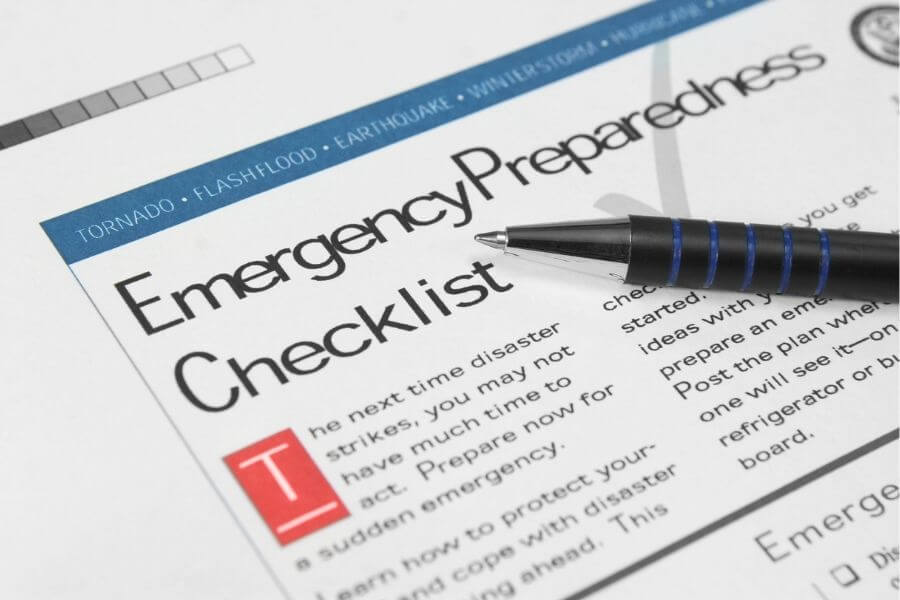 5 Essentials For Your Classroom Earthquake Emergency Kit